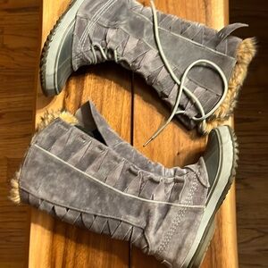 Grey Sorel Snow Boots